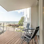 Z Widokiem Na Morze Z Aneksem Kuchennym I Basenem Ultra Marine Apartman Kołobrzeg
