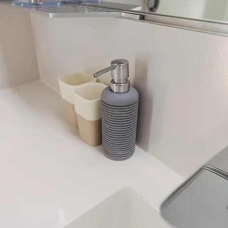 Z Widokiem Na Morze Z Aneksem Kuchennym I Basenem Ultra Marine Appartamento Kołobrzeg