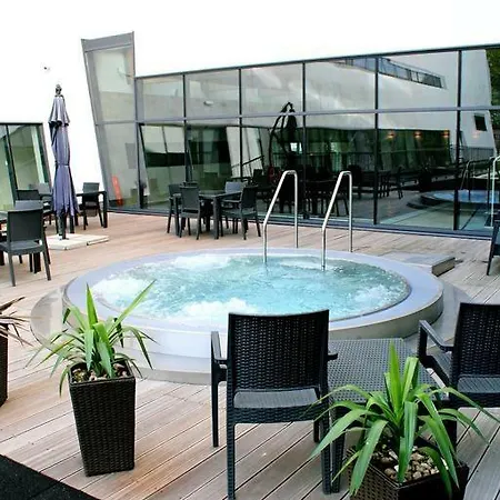 Appartamento Z Widokiem Na Morze Z Aneksem Kuchennym I Basenem Ultra Marine Kołobrzeg