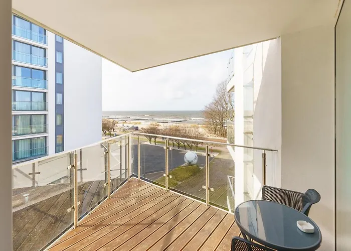 Z Widokiem Na Morze Z Aneksem Kuchennym I Basenem Ultra Marine Lejlighed Kołobrzeg