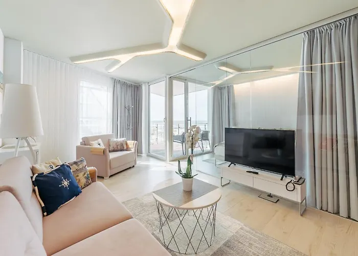 Z Widokiem Na Morze Z Aneksem Kuchennym I Basenem Ultra Marine *