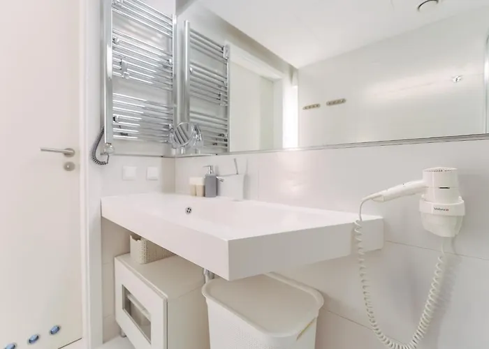 Lejlighed Z Widokiem Na Morze Z Aneksem Kuchennym I Basenem Ultra Marine *