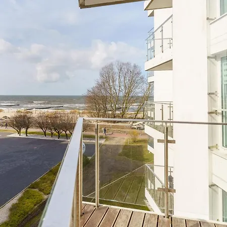 Z Widokiem Na Morze Z Aneksem Kuchennym I Basenem Ultra Marine * كولوبرزيغ