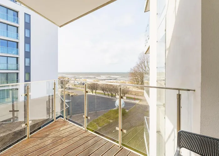 Z Widokiem Na Morze Z Aneksem Kuchennym I Basenem Ultra Marine Apartment Kolobrzeg